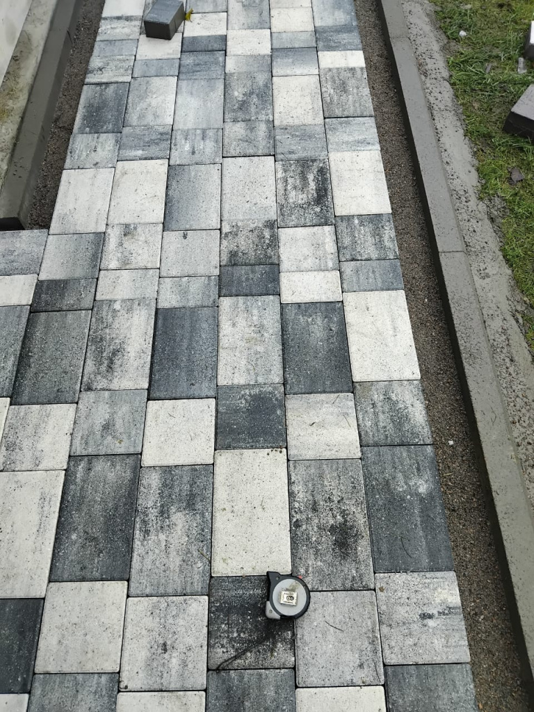 PHOTO-2025-10-23-15-27-17 (1).jpg